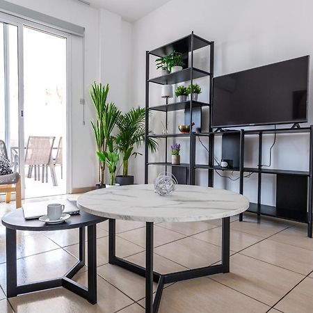 Beautiful 2 bed apartment in Paphos Cyprus Extérieur photo