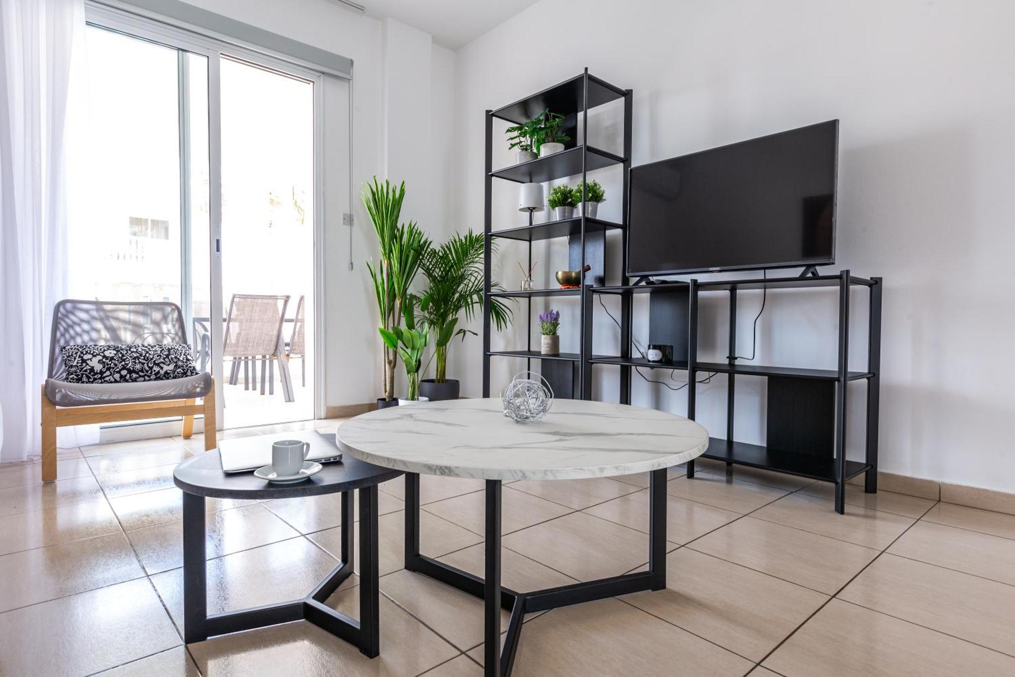 Beautiful 2 bed apartment in Paphos Cyprus Extérieur photo