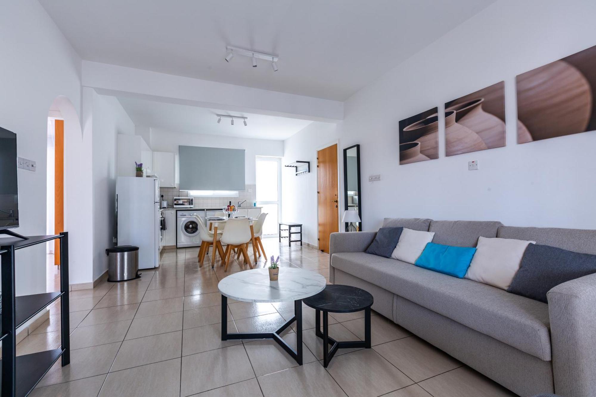 Beautiful 2 bed apartment in Paphos Cyprus Extérieur photo