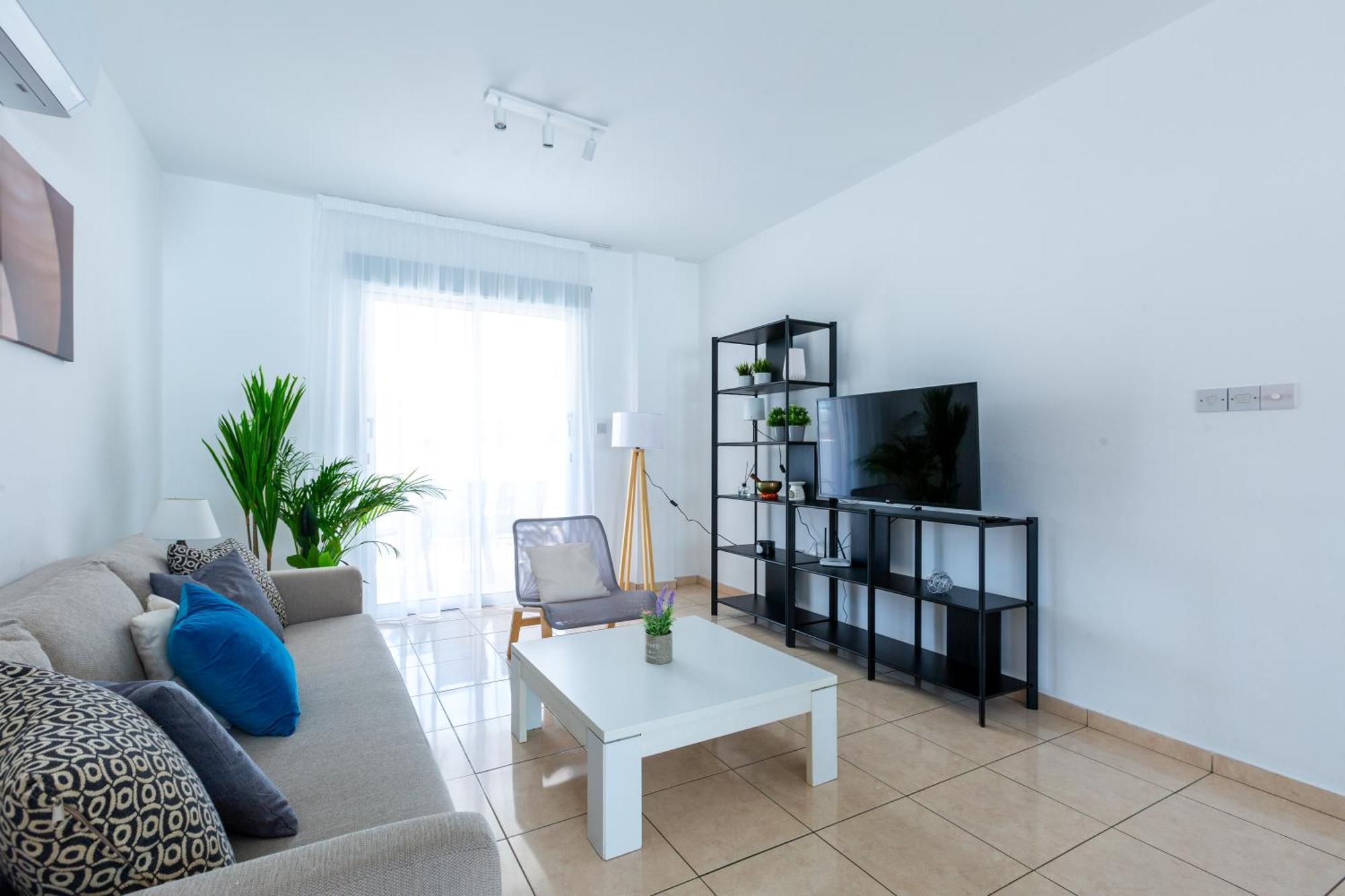 Beautiful 2 bed apartment in Paphos Cyprus Extérieur photo