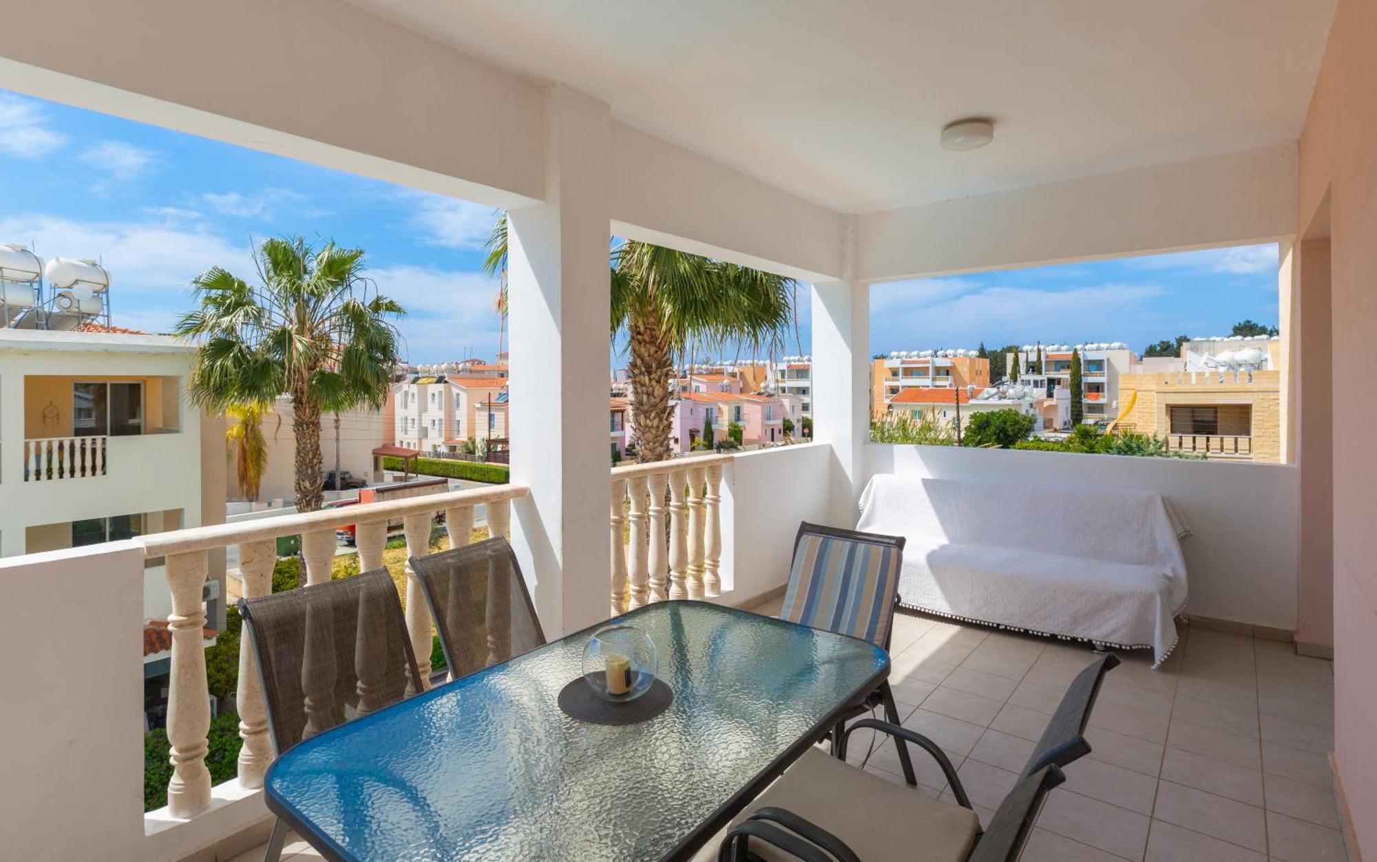 Beautiful 2 bed apartment in Paphos Cyprus Extérieur photo