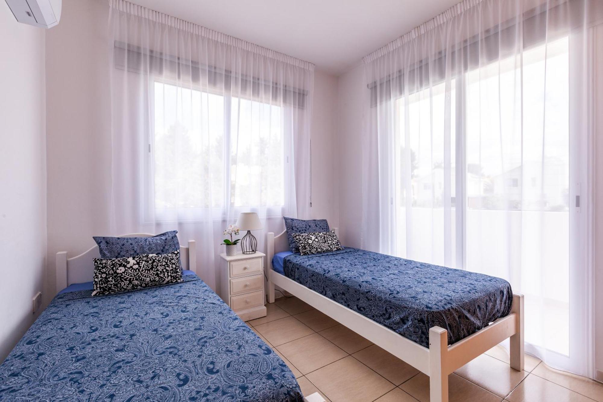 Beautiful 2 bed apartment in Paphos Cyprus Extérieur photo