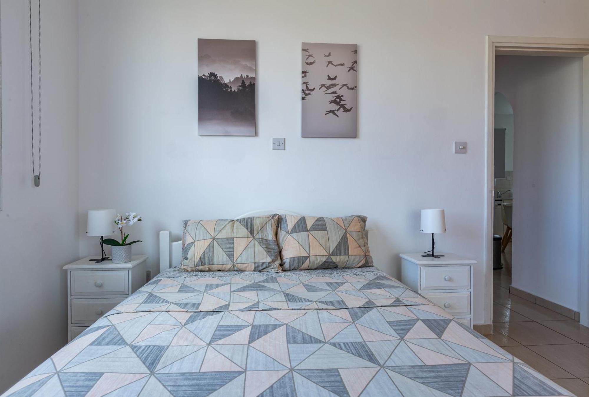 Beautiful 2 bed apartment in Paphos Cyprus Extérieur photo