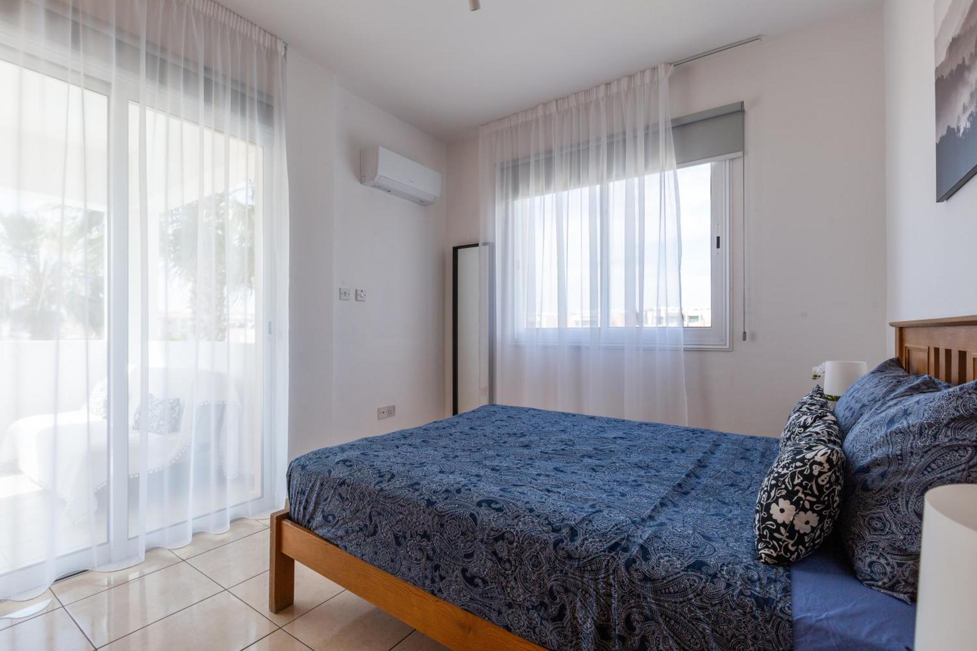 Beautiful 2 bed apartment in Paphos Cyprus Extérieur photo