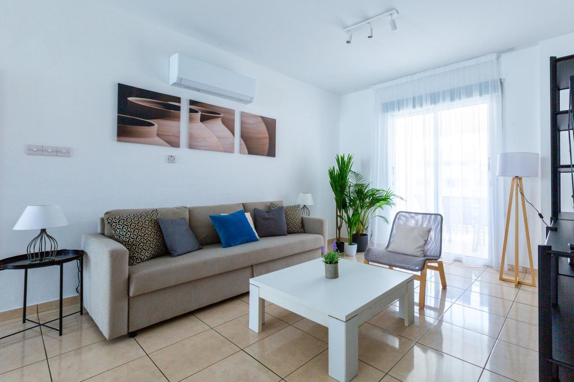 Beautiful 2 bed apartment in Paphos Cyprus Extérieur photo
